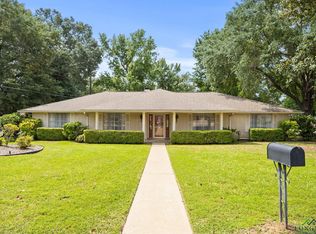 1200 Briarwood Ln, Longview, TX 75604