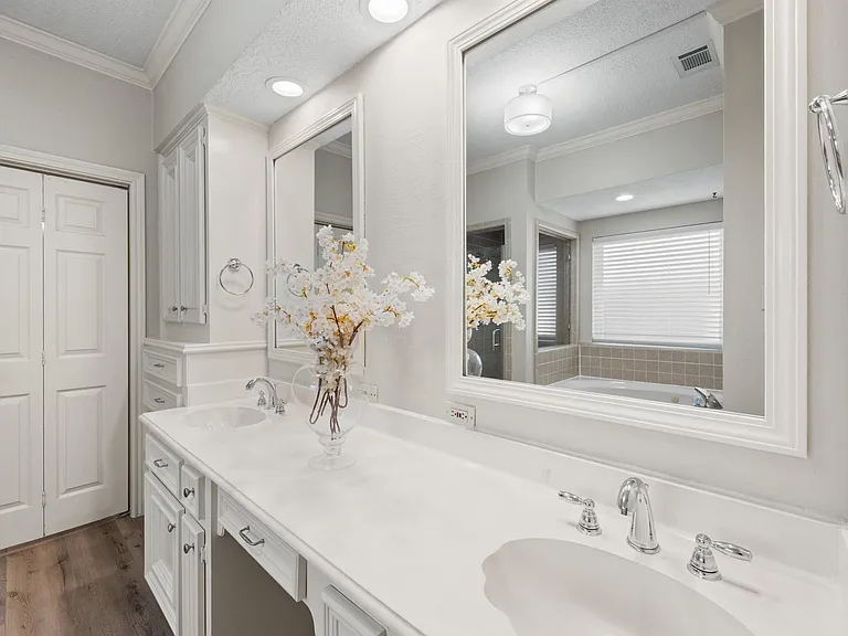 12119 Auburn Hills Dr — Photo 19