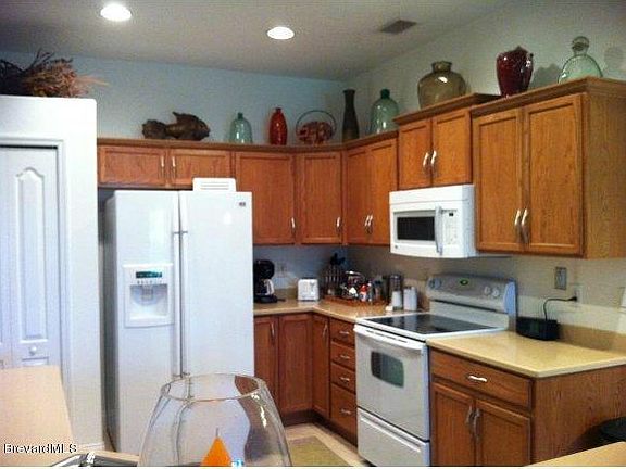 2nd image of 5772 Chicory Dr #0
