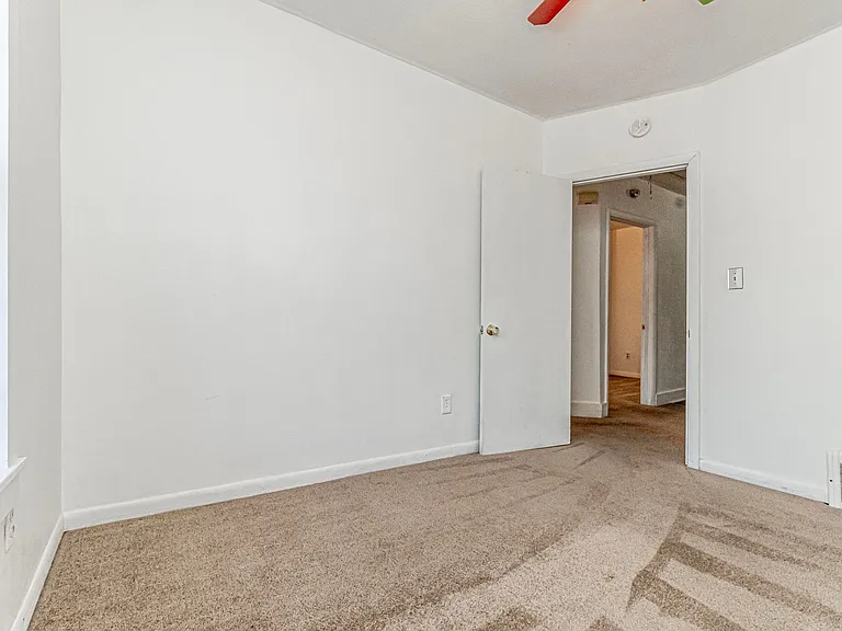 1223 N Jackson St #2 — Photo 6