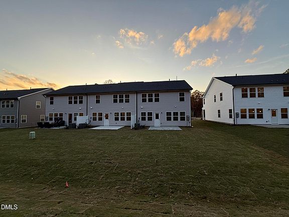 5th image of 3512 Pelican Ln