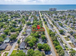 332 Melody Ln, Surfside Beach, SC 29575