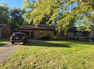 290 Bradford Rd, Benton Harbor, MI 49022