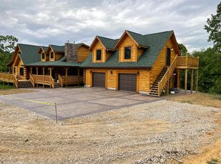 1826 McGill Rd, Belpre, OH 45714