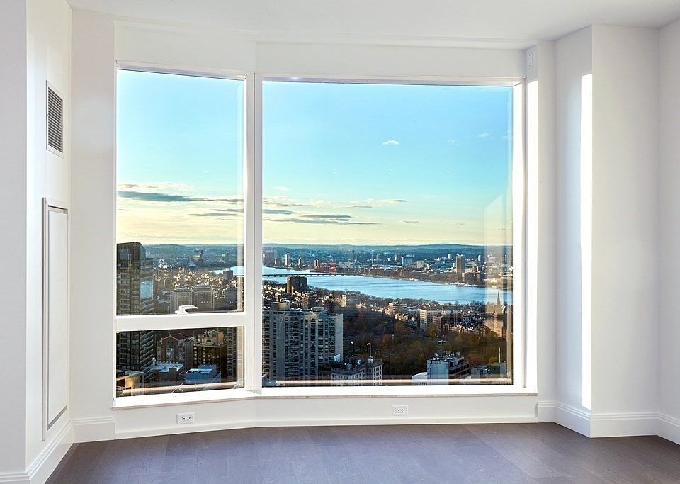 1st image of 240 Devonshire St #4504