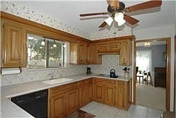 5th image of 15911 Clearcrest Dr