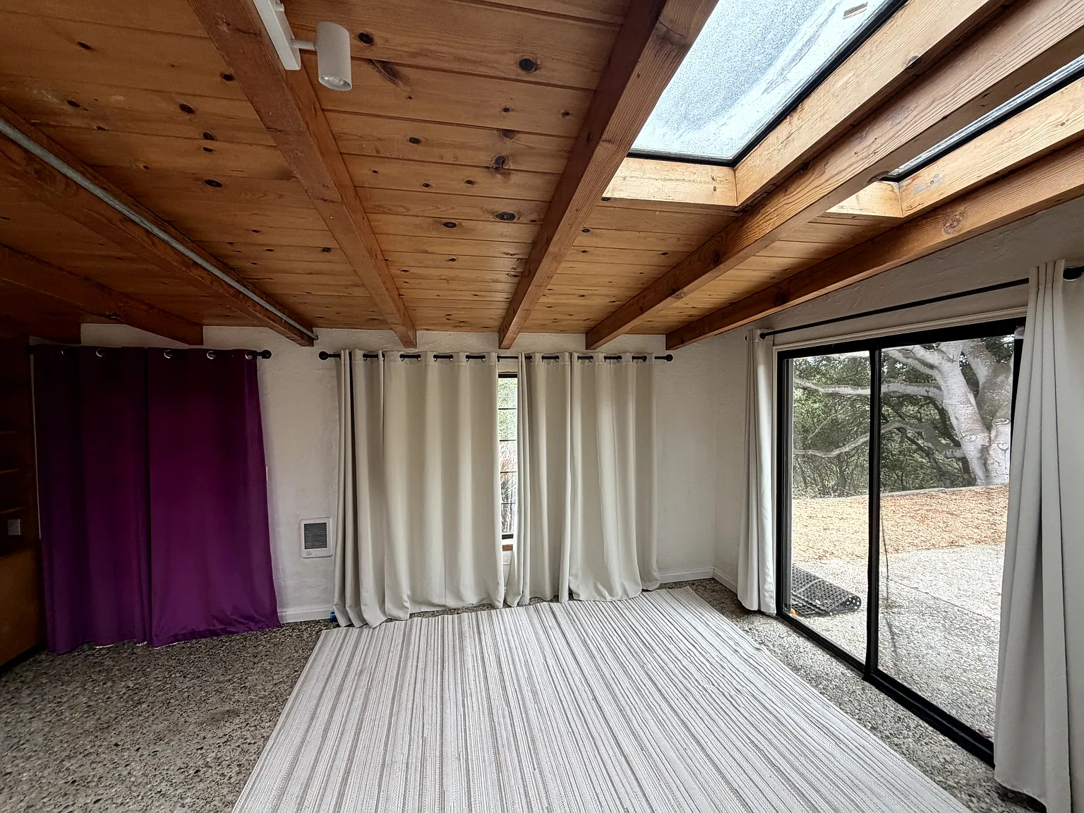 1101 Elkhorn Road - 1 — Photo 3