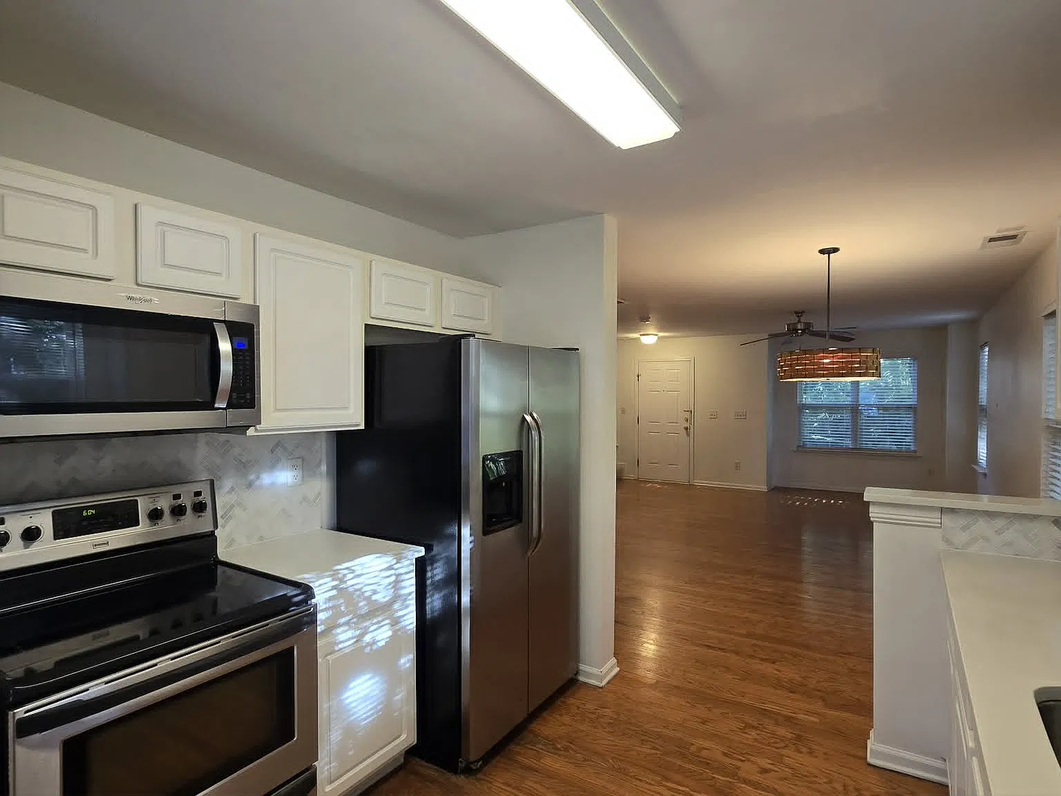 2 bed, 2.5 bath, 1285 sqft, $2,250 — Photo 4