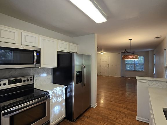 4th image of 520 Patterson St
