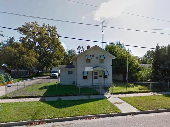 414 Augusta St, Janesville, WI 53545