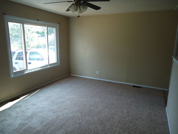 2nd image of 4422 Norway Ct