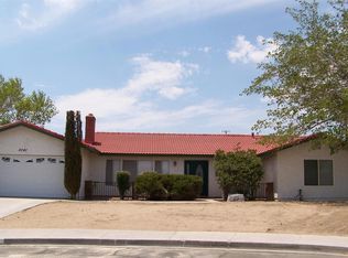 2041 Barcelona Cir, Barstow, CA 92311