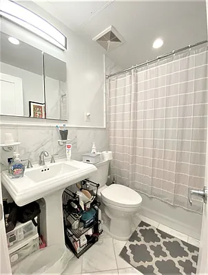 Rented by CitySites Real Estate Group | media 26