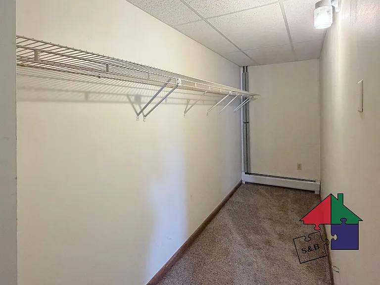 111-113 Allen St — Photo 11