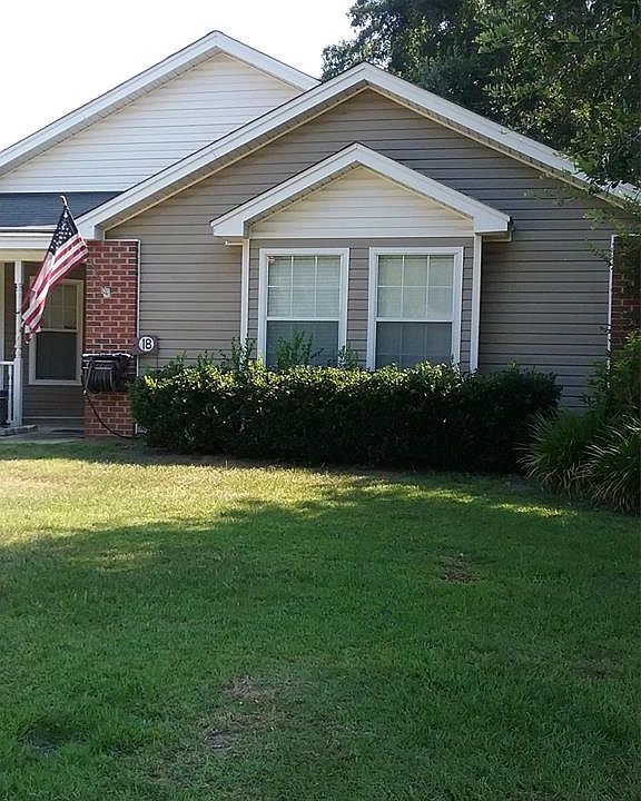 1st image of 115 Blue Springs Dr