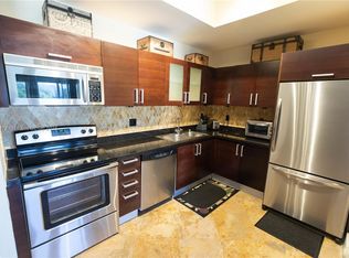 3250 Grand Ave APT 404, Miami, FL 33133