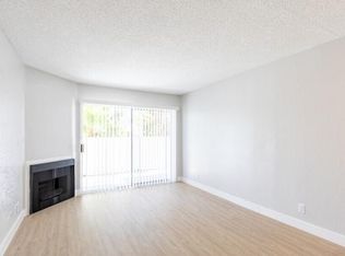 Spacious 2 Bedroom/2 Bath Apartment in KoreaTown -, Los Angeles, CA 90004