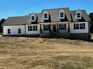 529 Powell Hollow Rd, Tullahoma, TN 37388