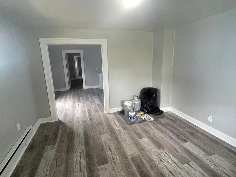 939 N Ewing St — Photo 13