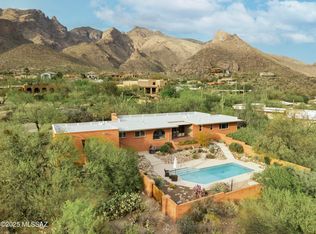 7050 N Alvernon Way, Tucson, AZ 85718