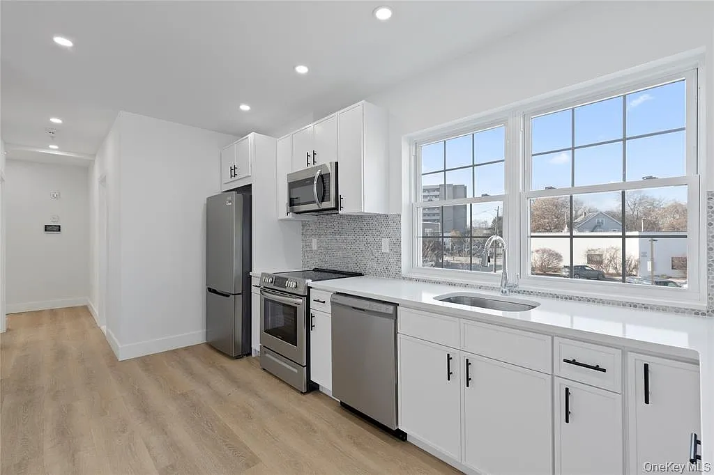 9 Lagrange Ave — Photo 3