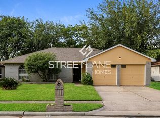 2755 N Camden Pkwy, Houston, TX 77067