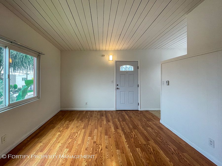 Chadron Apartments 14830 Chadron Ave Gardena CA Zillow