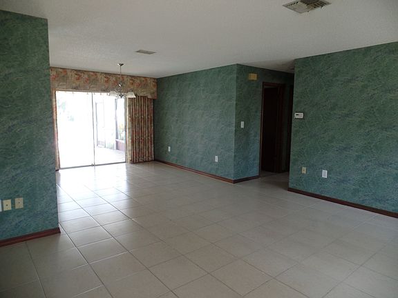5th image of 3825 Star Island Dr