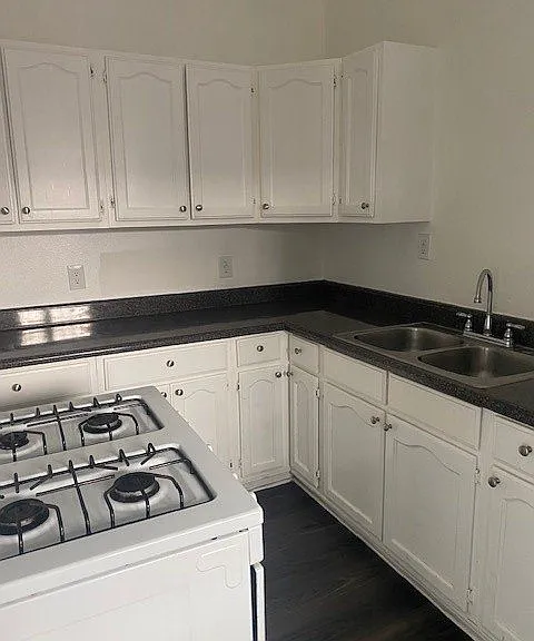 1006 W. 42nd Street — Photo 12
