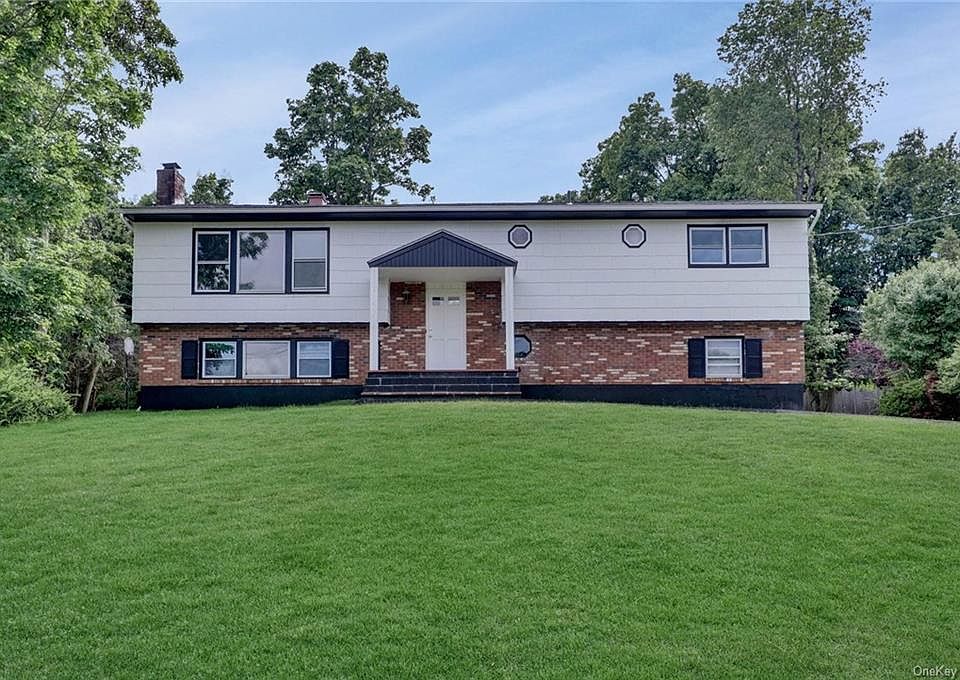 1st image of 18 Forestdale Ave