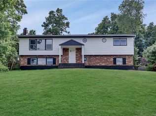 18 Forestdale Ave, Monroe, NY 10950