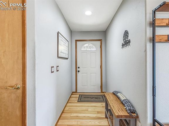 4th image of 14020 Nichlas Ct