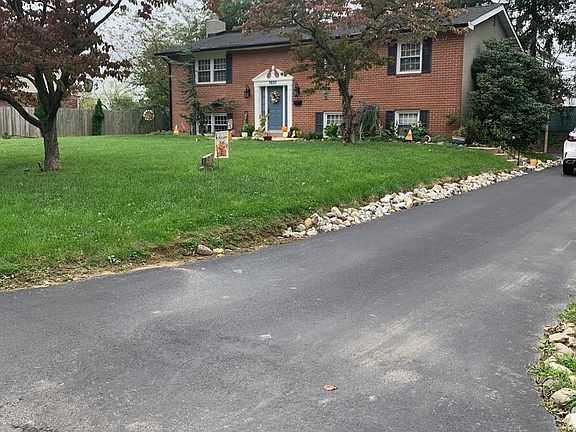 4th image of 3600 Williamson Ave