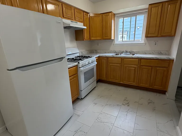 280 Ada Dr #2 — Photo 2