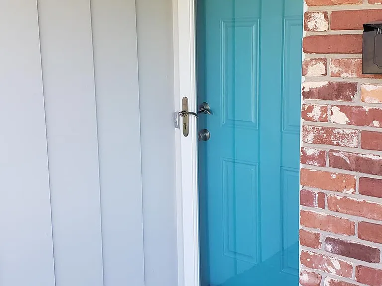 NEWLY PAINTED DOOR IN 2022
