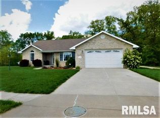 330 Cottonwood Cir, East Peoria, IL