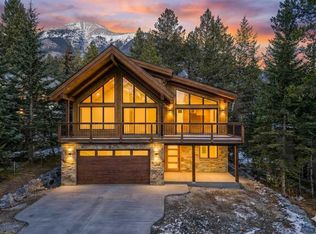 28 S Blue Grouse Rdg, Canmore, AB T1W 1L5