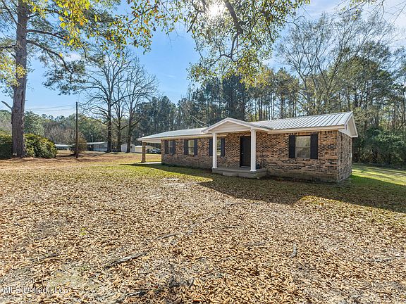 2nd image of 255 Buckatunna Chicora Clara Rd