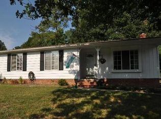 5236 Autumnleaf Dr, North Chesterfield, VA 23234