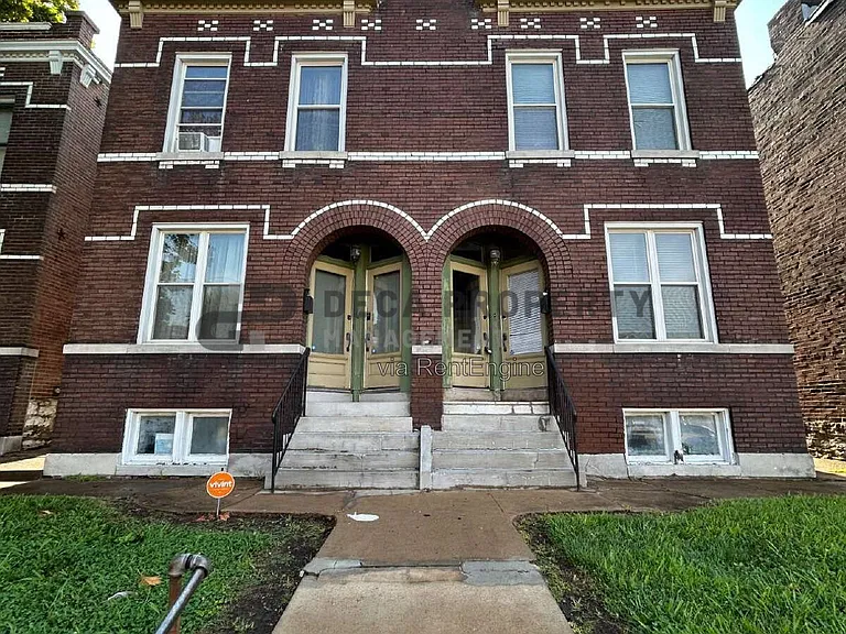 4546 Virginia Ave — Photo 1