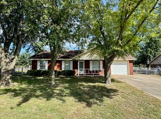 1098 Massey St, Decatur, AR 72722