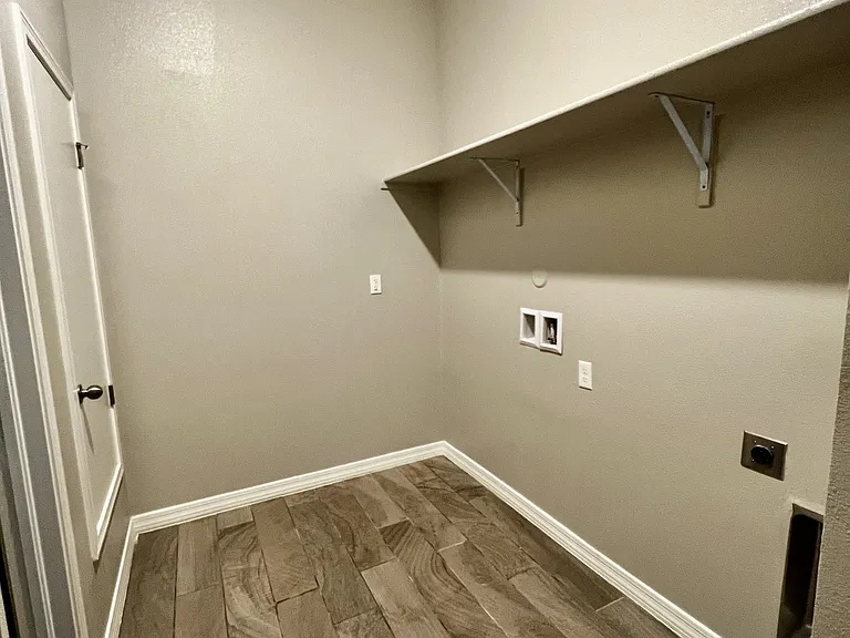 11365 Hidalgo Dr — Photo 28