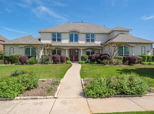 2300 Roadrunner Dr, Flower Mound, TX 75022