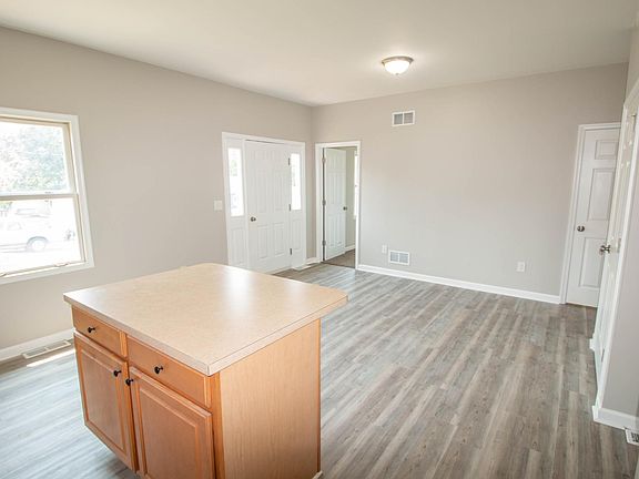 4th image of 3 Cassatt St #12