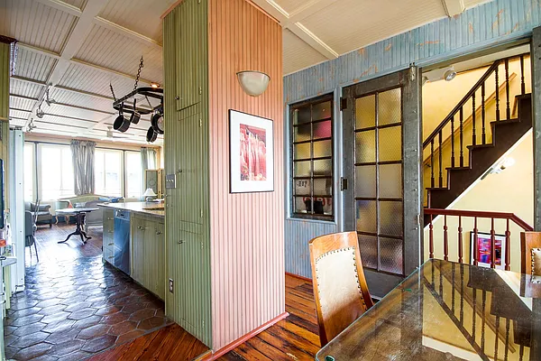 Rented by Compass | media 30