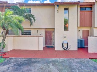 8942 SW 149th Pl, Miami, FL 33196