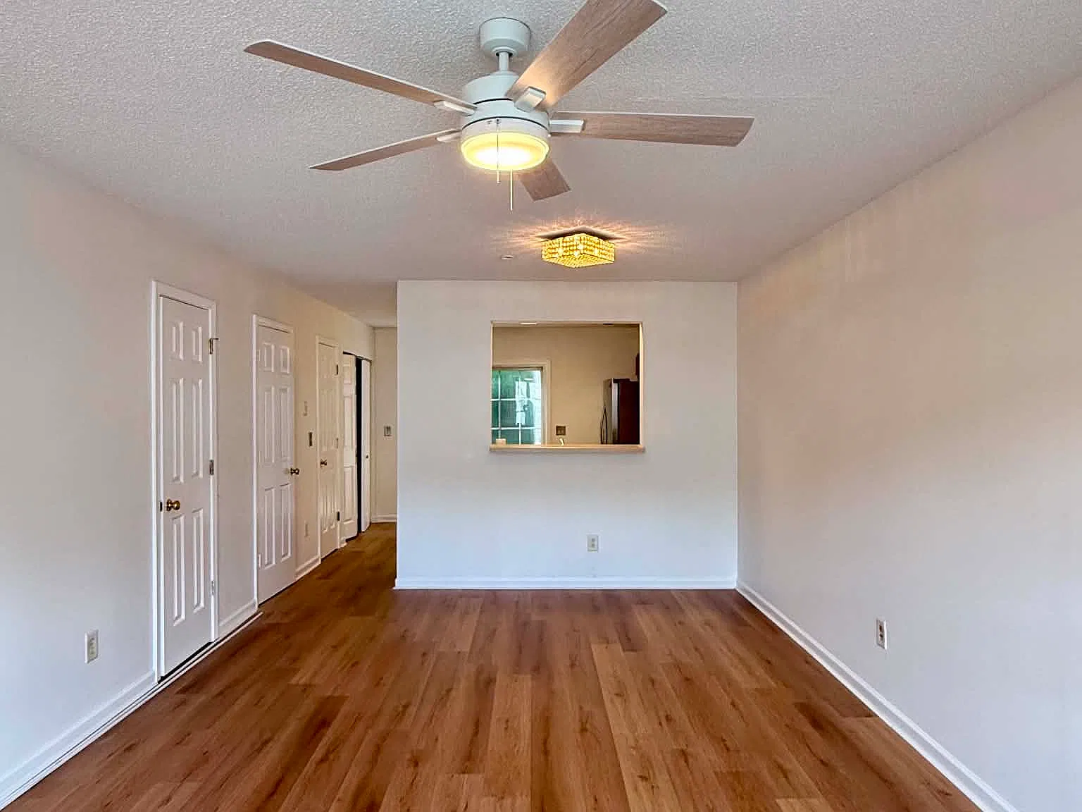 2 bed, 1150 sqft, $1,250 — Photo 3