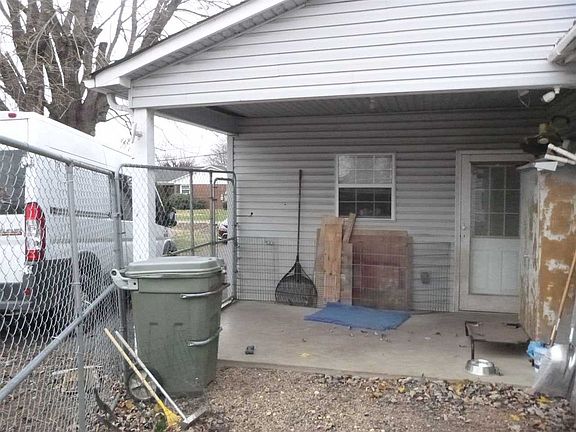 5th image of 222 Ridgelawn Ave S/d Fairview Park