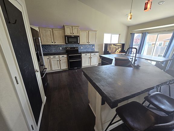 5th image of 7521 Sable Dr