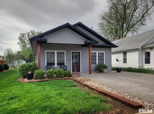 2430 Lind St, Quincy, IL 62301